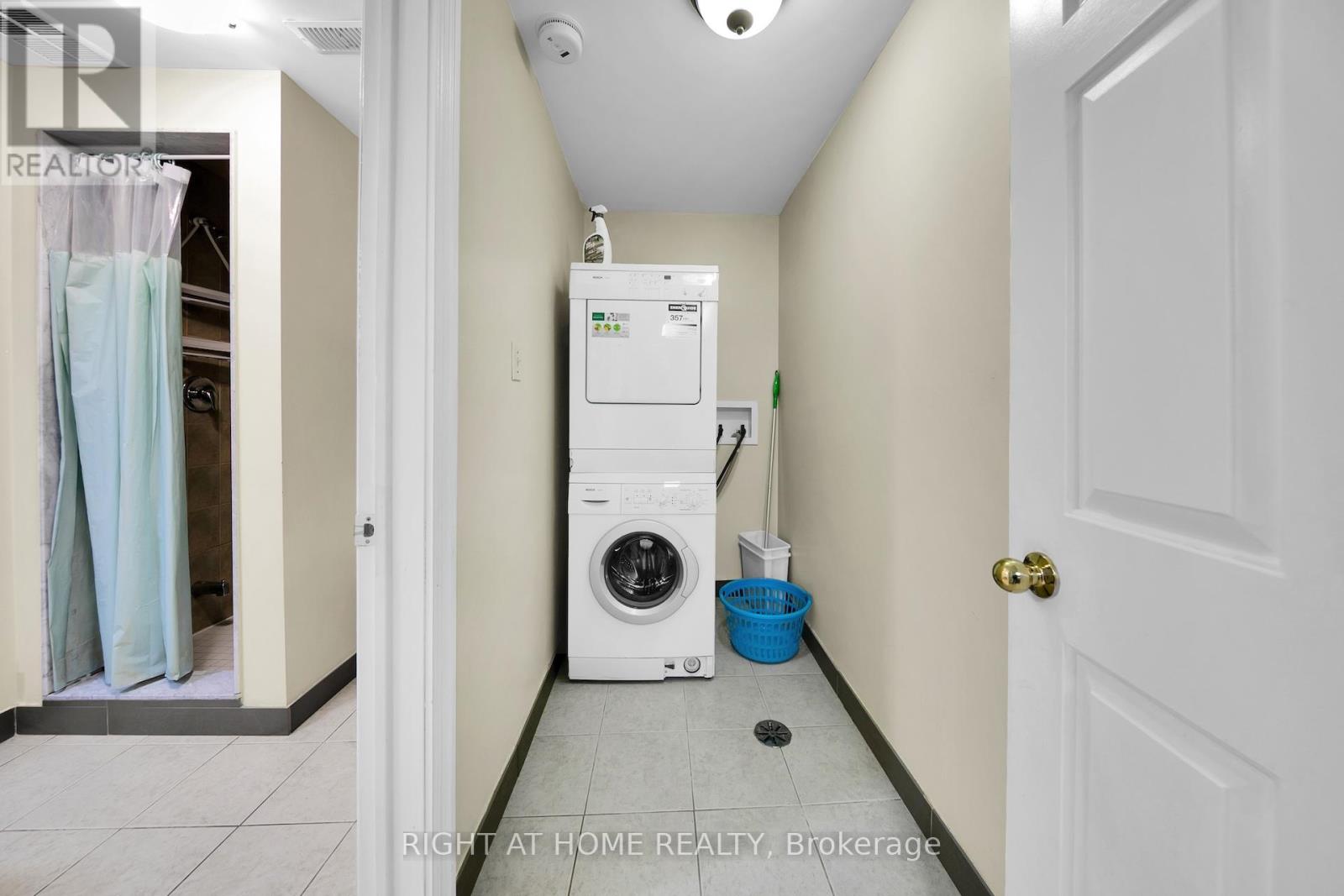 8 Terra Road, Vaughan, Ontario  L4L 3J5 - Photo 33 - N12751424