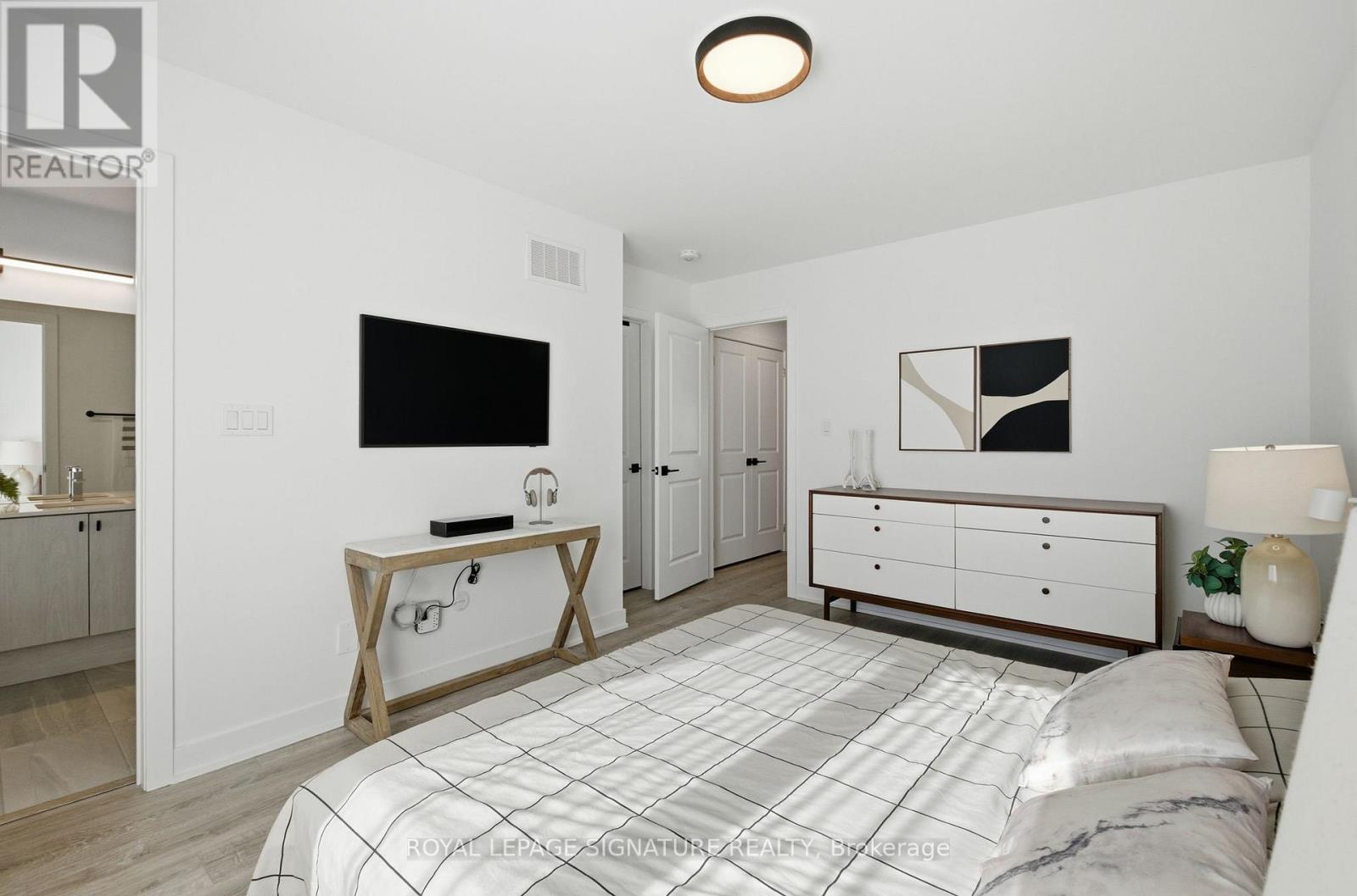 82 Covington Crescent, Whitchurch-Stouffville (Stouffville), Ontario  L4A 4W8 - Photo 14 - N12751436