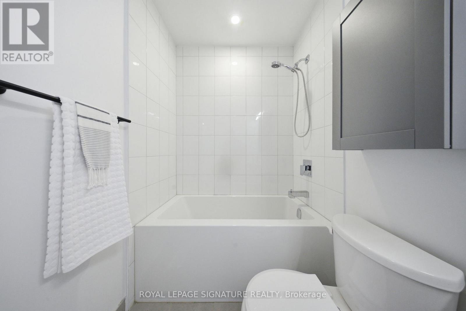 82 Covington Crescent, Whitchurch-Stouffville (Stouffville), Ontario  L4A 4W8 - Photo 19 - N12751436