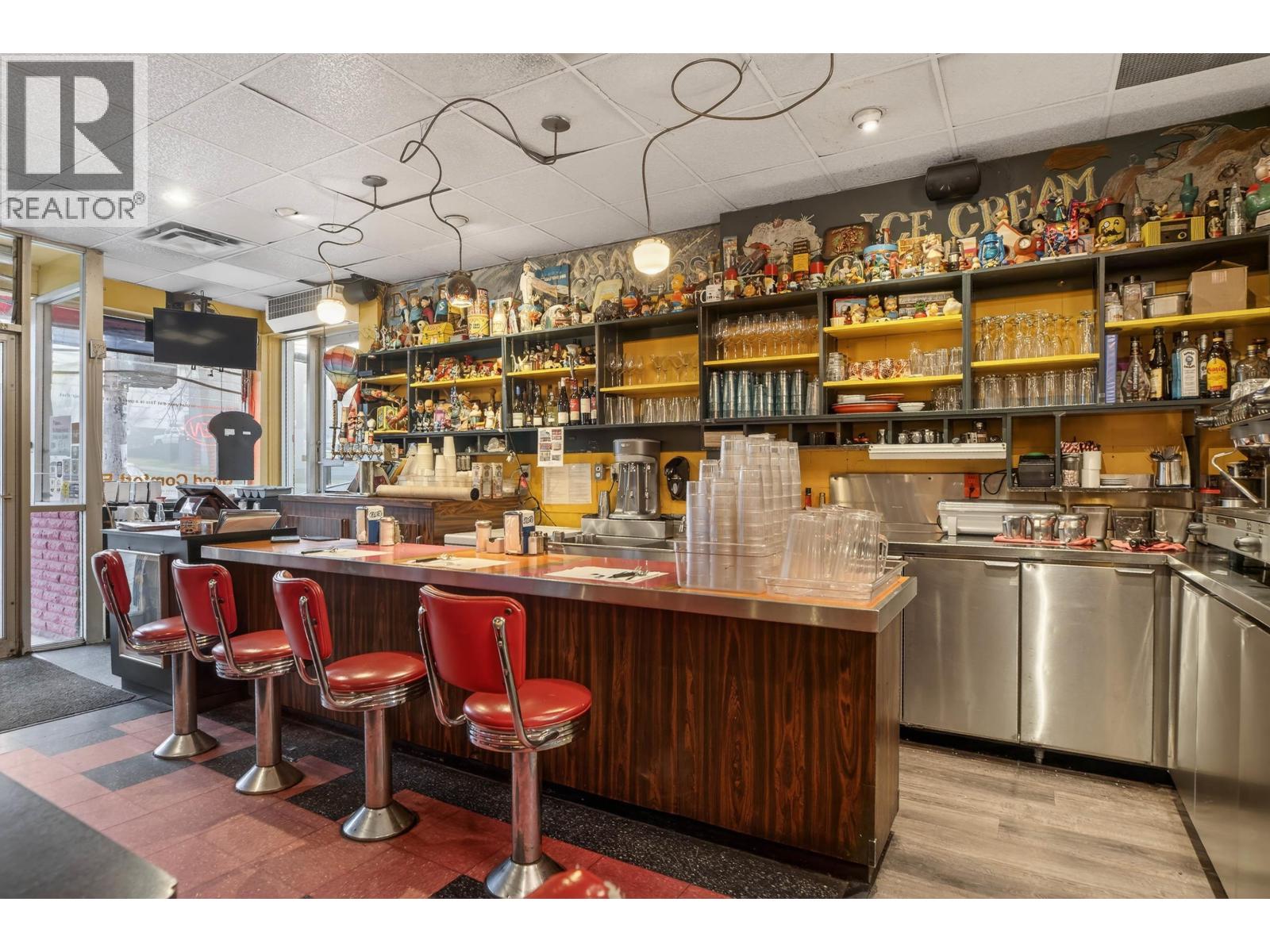 2095 W 4th Avenue, Vancouver, British Columbia  V3J 1M7 - Photo 5 - C8075777