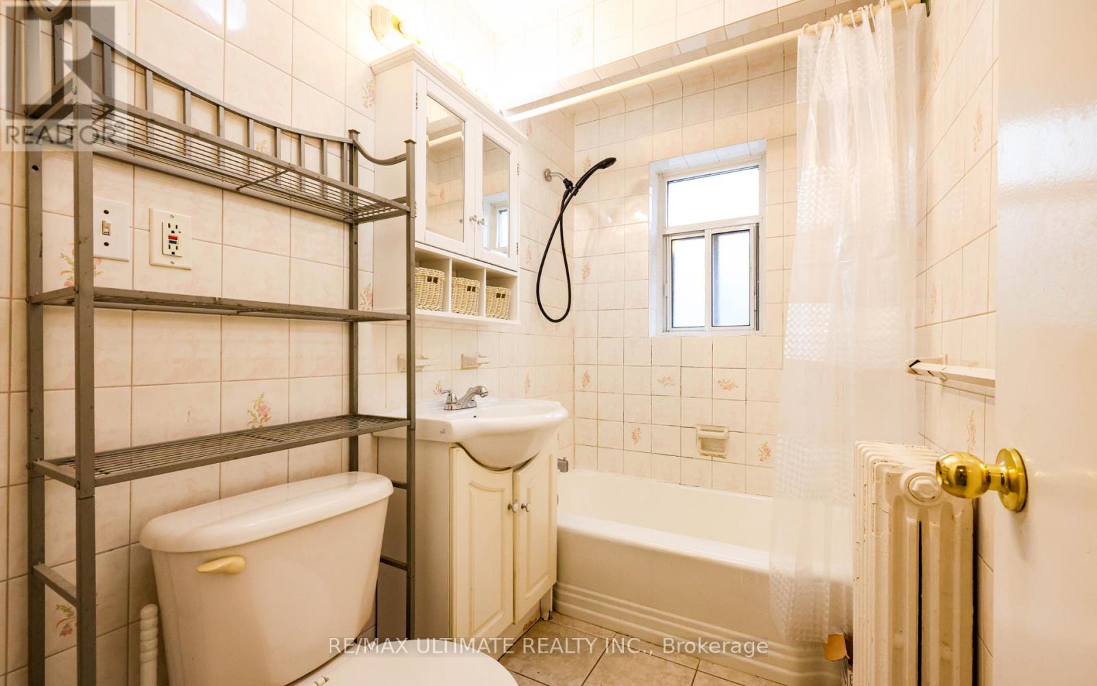 103 - 2666 Lake Shore Boulevard W, Toronto, Ontario  M8V 1G8 - Photo 5 - W12751416