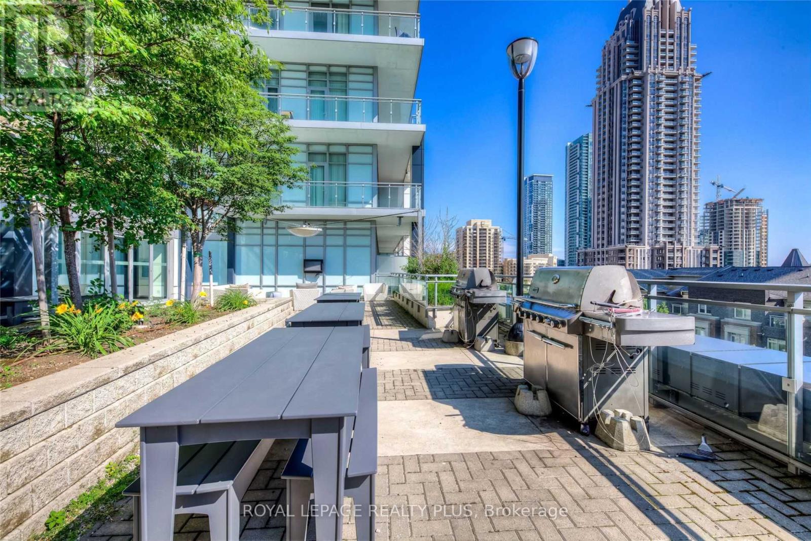 603 - 365 Prince Of Wales Drive, Mississauga, Ontario  L5B 0G6 - Photo 12 - W12751420