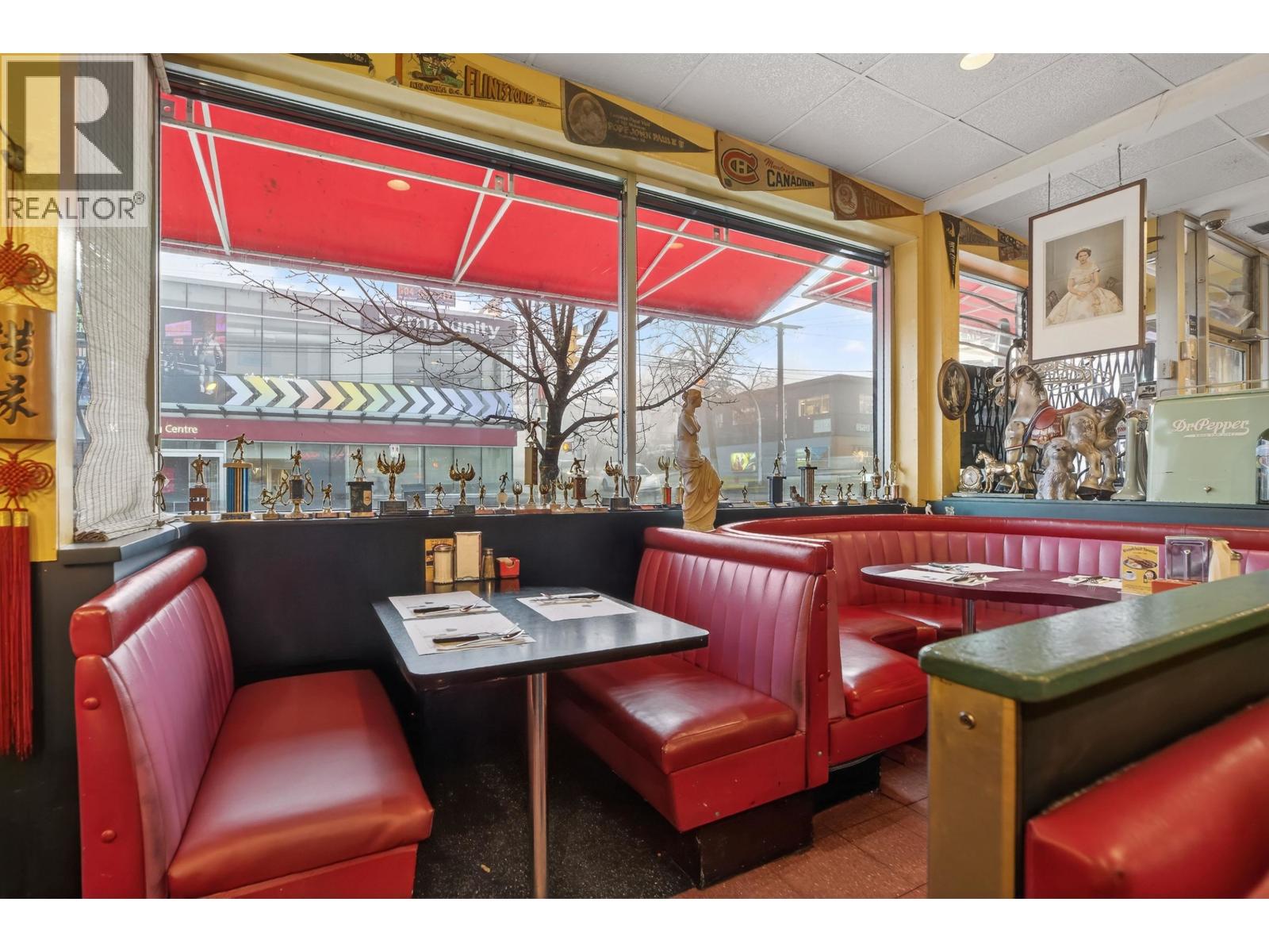 2095 W 4th Avenue, Vancouver, British Columbia  V3J 1M7 - Photo 12 - C8075777