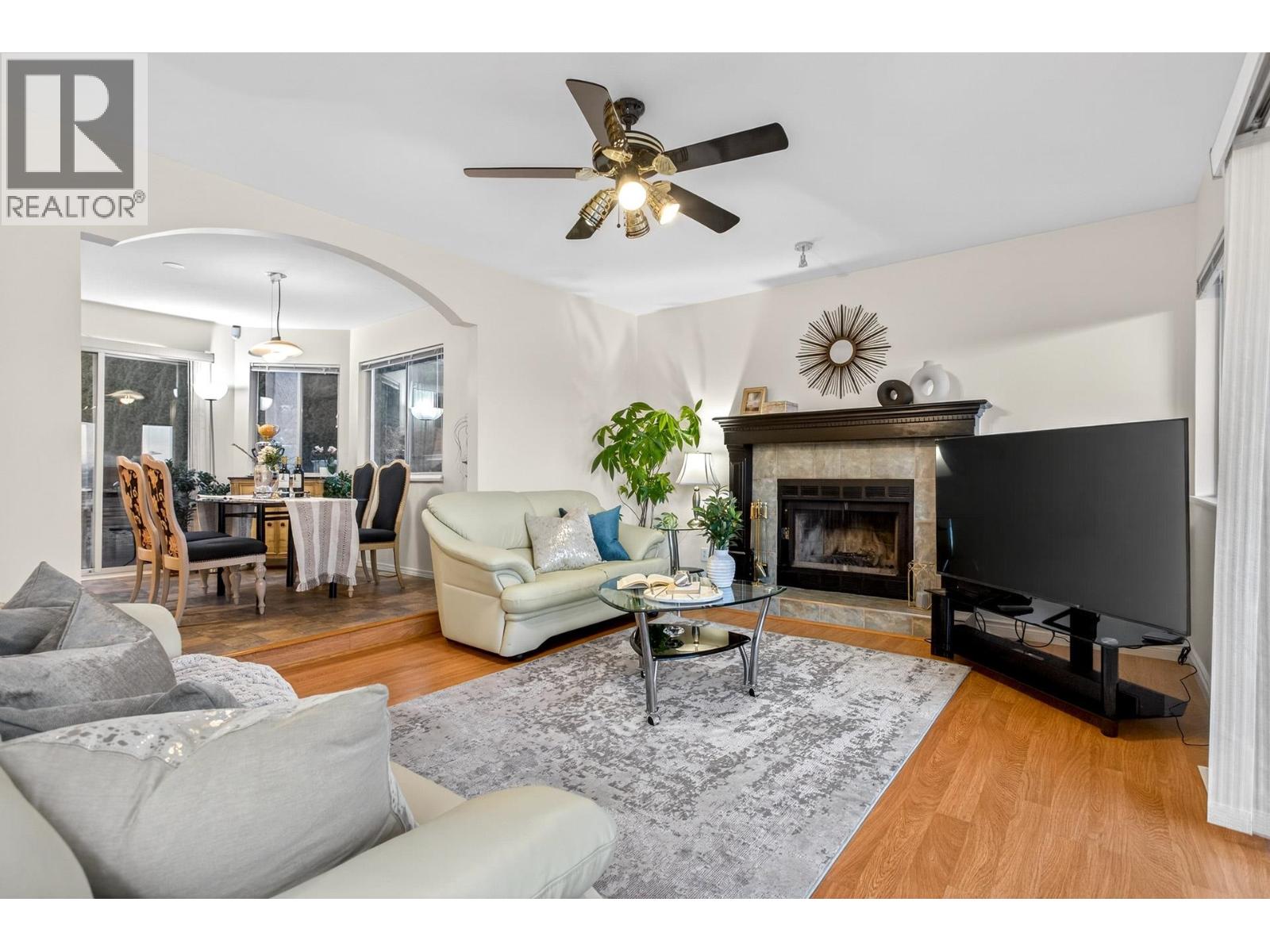 1365 Honeysuckle Lane, Coquitlam, British Columbia  V3E 2P1 - Photo 16 - R3085390