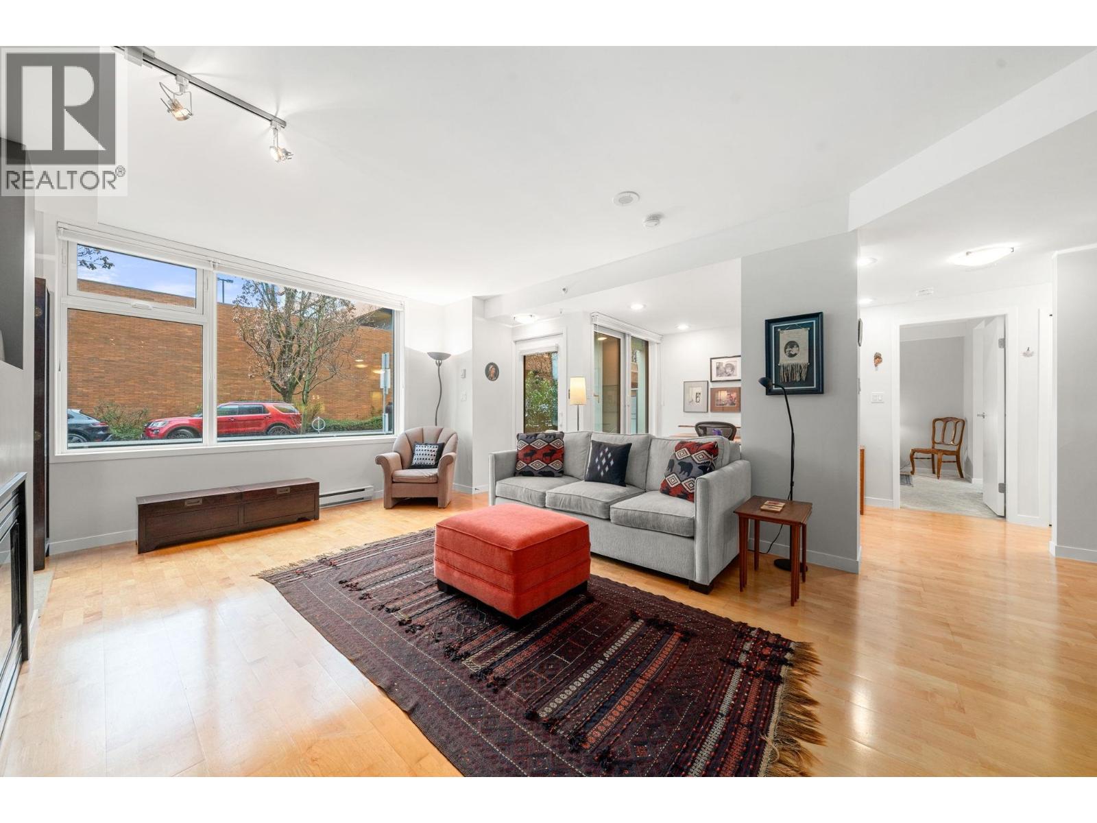 1878 York Avenue, Vancouver, British Columbia  V6J 5A7 - Photo 3 - R3085428