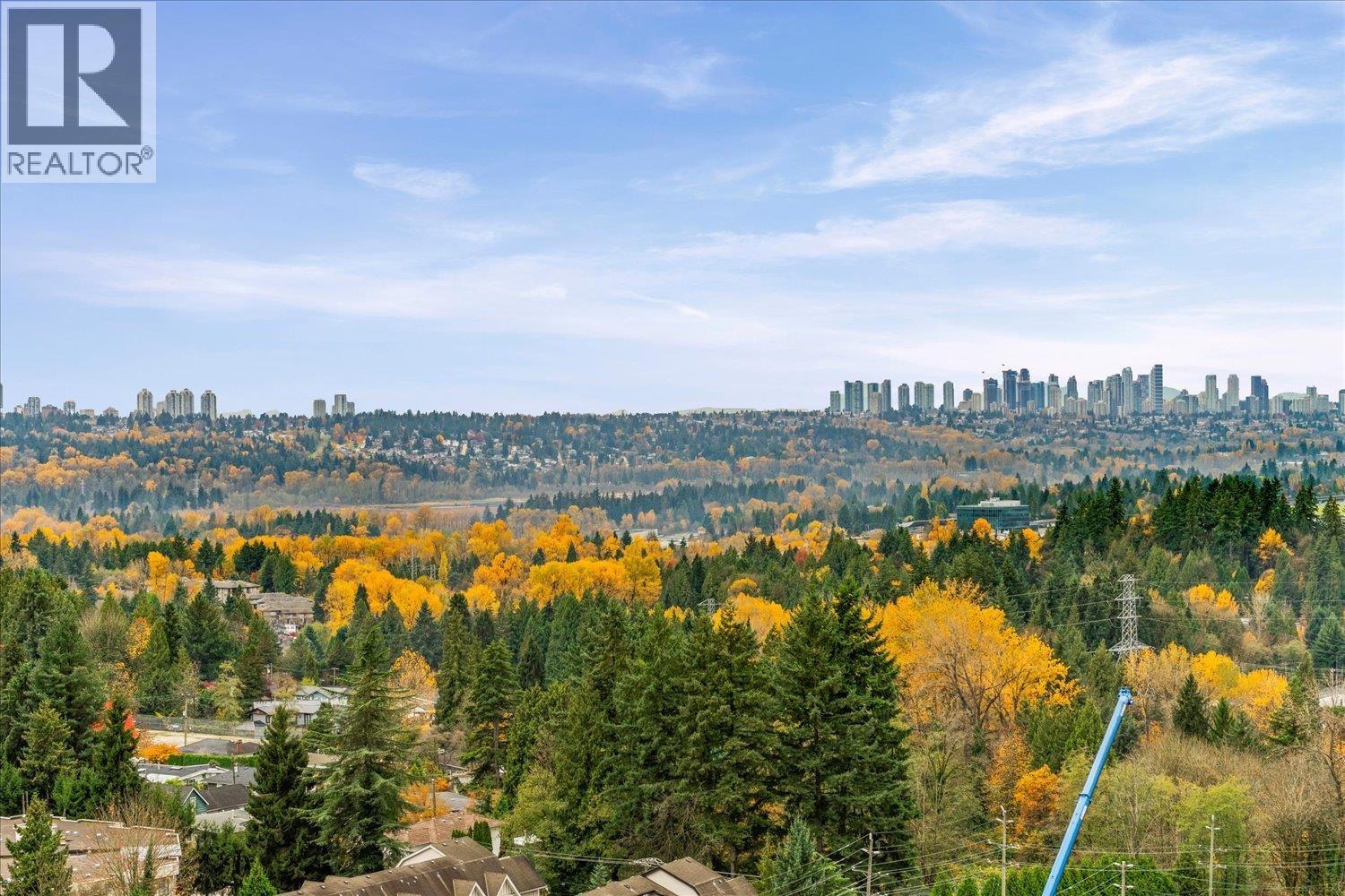 2010 626 Claremont Street, Coquitlam, British Columbia  V3J 3T4 - Photo 2 - R3085431