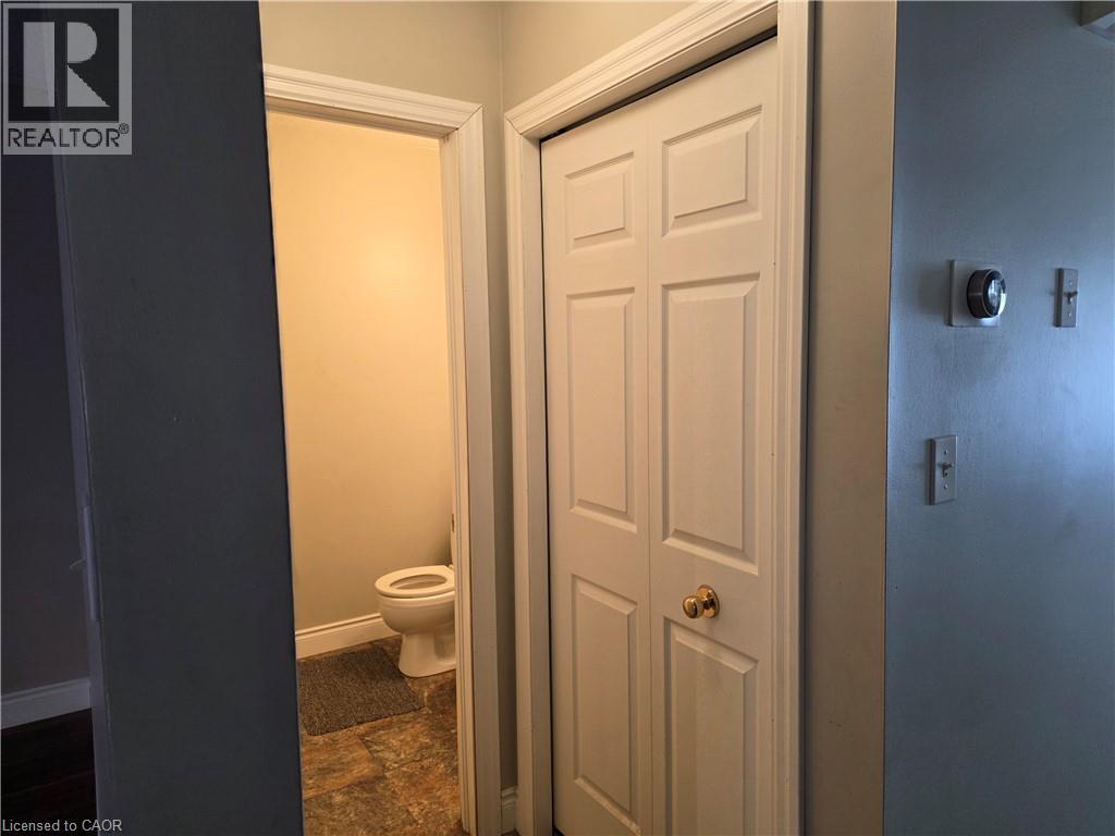 220 Snowdrop Crescent, Kitchener, Ontario  N2E 4C2 - Photo 6 - 40802333