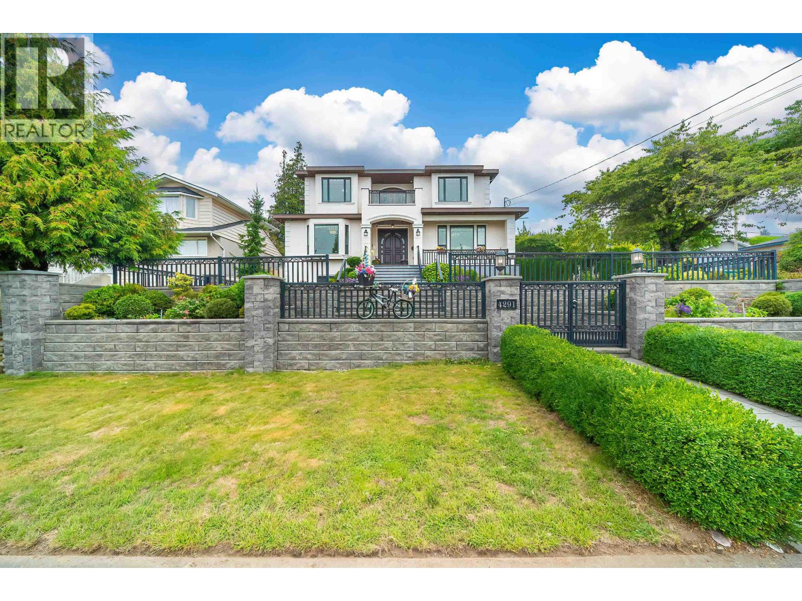 4291 Winnifred Street, Burnaby, British Columbia  V5J 2S5 - Photo 2 - R3085793