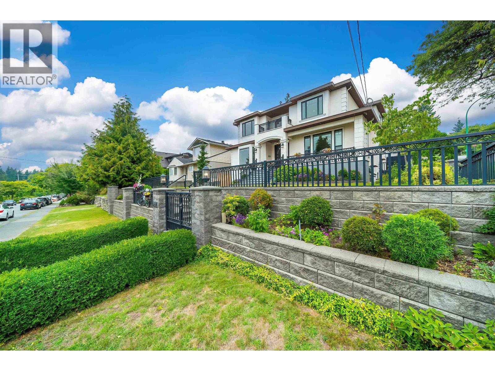 4291 Winnifred Street, Burnaby, British Columbia  V5J 2S5 - Photo 4 - R3085793