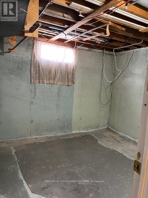 12 Mendip Crescent, London South, Ontario  N6E 1H1 - Photo 11 - X12751502