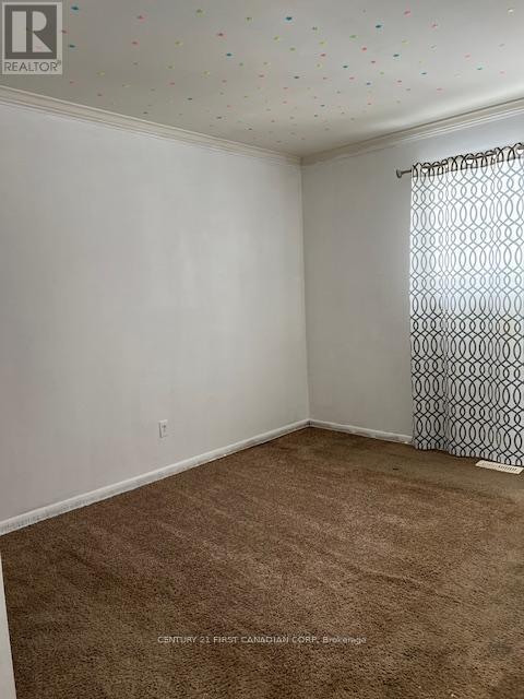 12 Mendip Crescent, London South, Ontario  N6E 1H1 - Photo 6 - X12751502