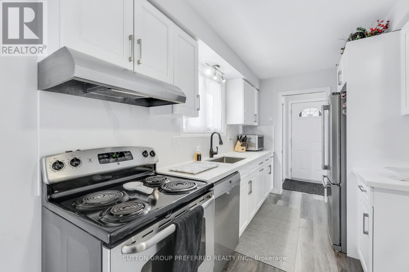 82 Lacey Crescent, London South, Ontario  N6E 2E7 - Photo 14 - X12751536