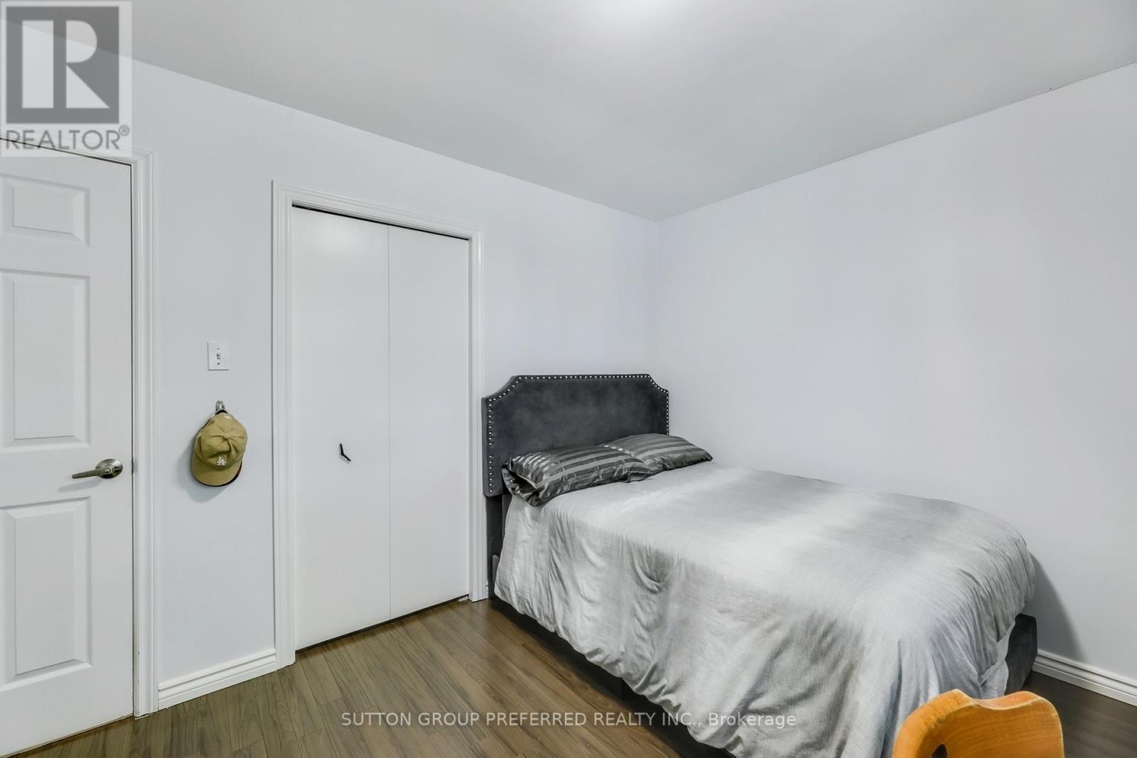 82 Lacey Crescent, London South, Ontario  N6E 2E7 - Photo 20 - X12751536