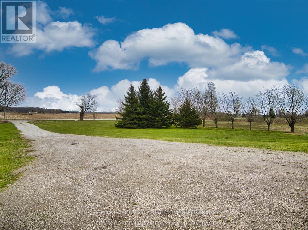 33260 Pettit Road, Wainfleet (Marshville/winger), Ontario  L0S 1V0 - Photo 7 - X12751540