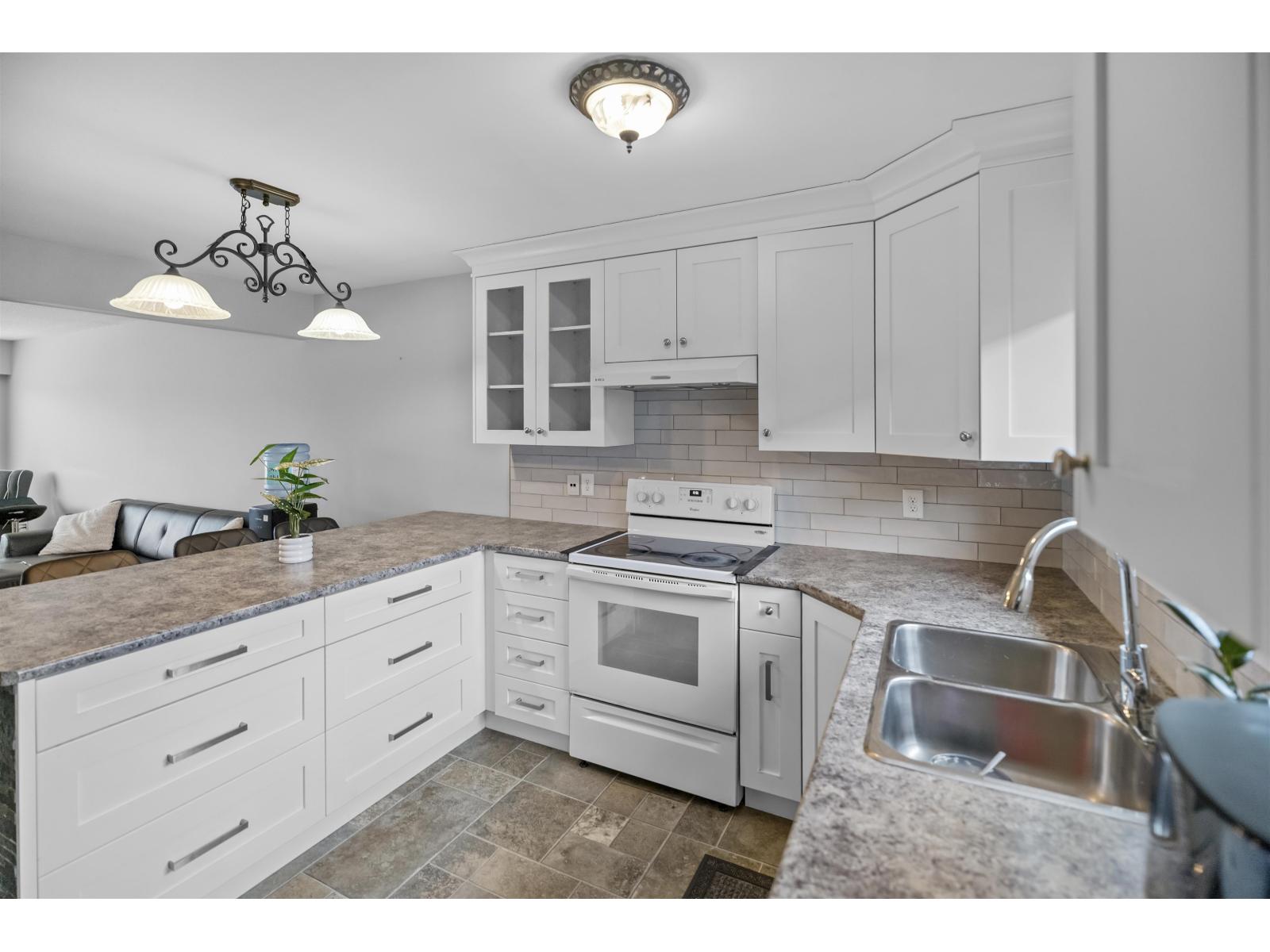 A 46538 Rolinde Crescent, Chilliwack Proper South, Chilliwack, British Columbia  V2P 6X5 - Photo 14 - R3085057