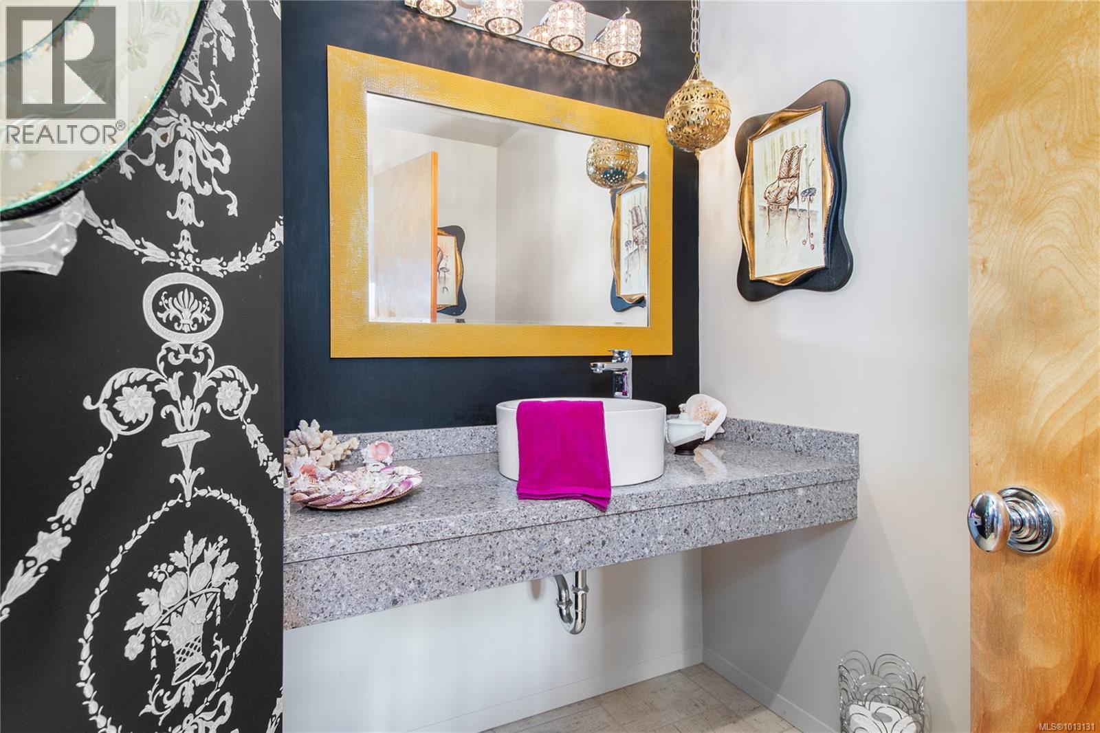 1093 Ash St, Campbell River, British Columbia  V9W 1G6 - Photo 53 - 1013131