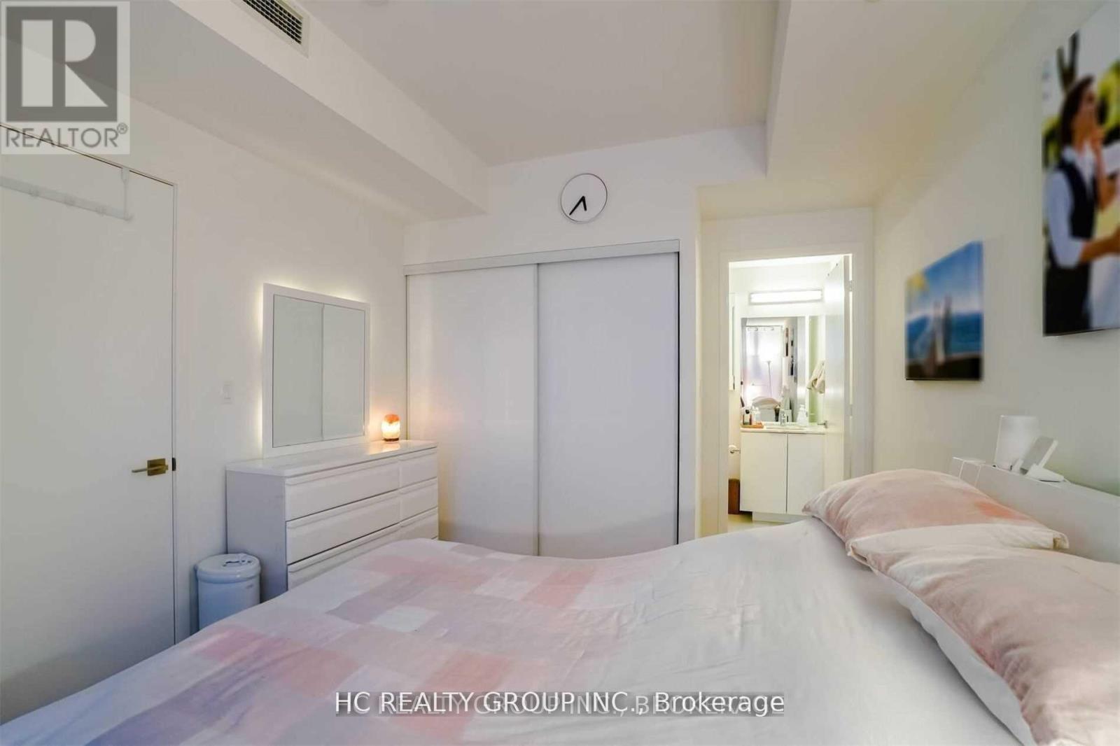 2111 - 50 Ordnance Street, Toronto (Niagara), Ontario  M6K 0C9 - Photo 15 - C12751490