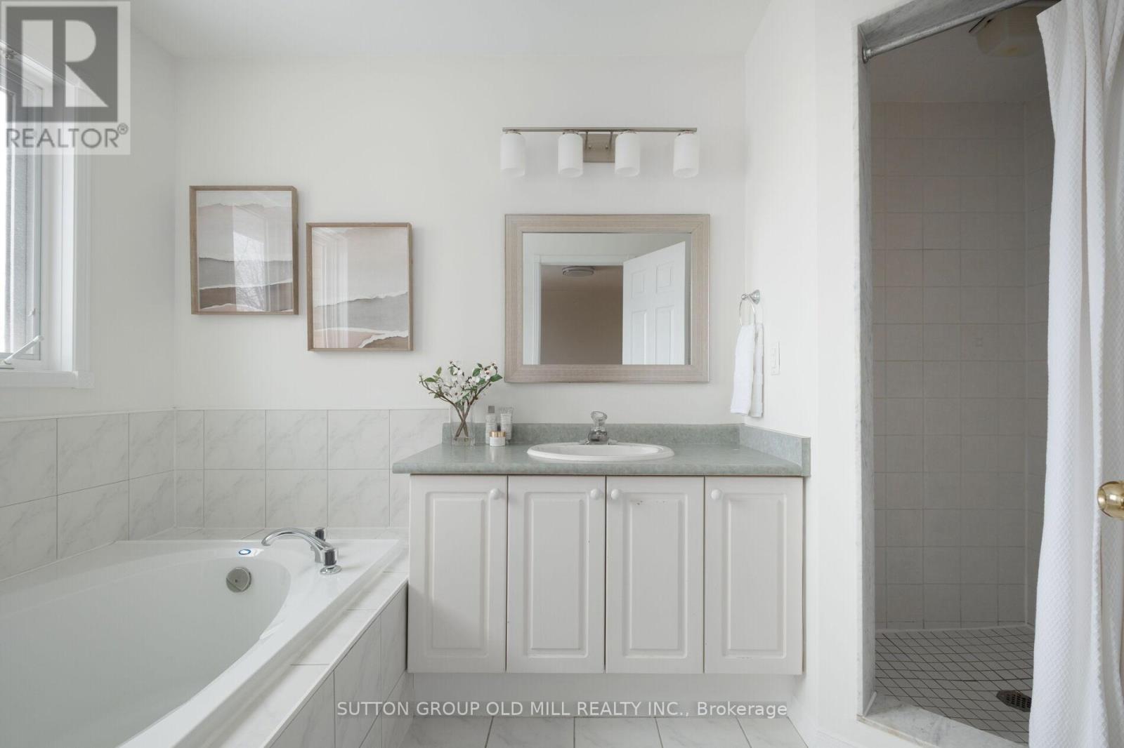 66 Zachary Pl, Whitby, Ontario  L1M 1E1 - Photo 14 - E12751482