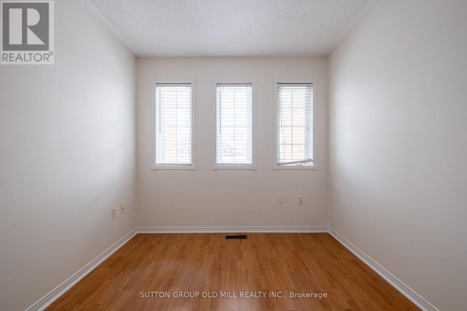 66 Zachary Pl, Whitby, Ontario  L1M 1E1 - Photo 16 - E12751482