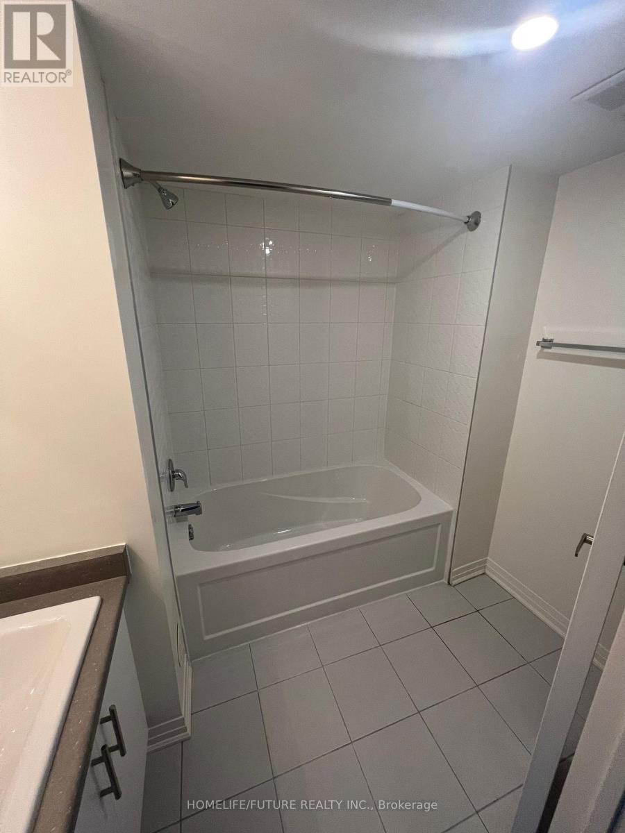 16 - 28d Lookout Drive, Clarington, Ontario  L1C 7G1 - Photo 11 - E12751512