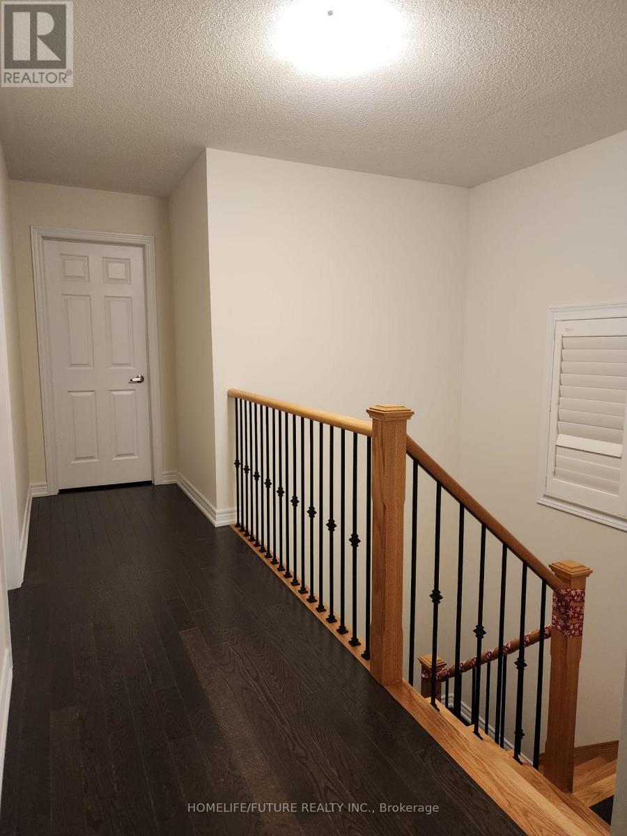 2426 Hibiscus Drive, Pickering, Ontario  L1X 0G7 - Photo 5 - E12751534