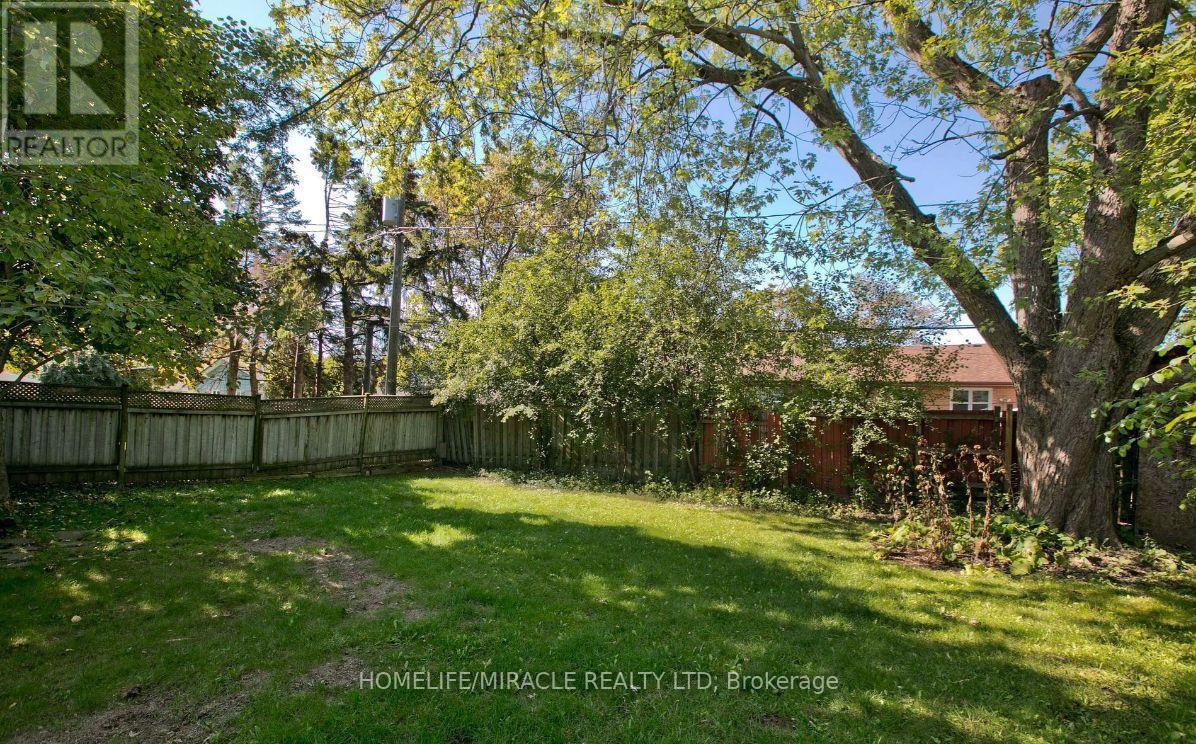 49 Thorncroft Crescent, Ajax, Ontario  L1S 2S1 - Photo 19 - E12751544