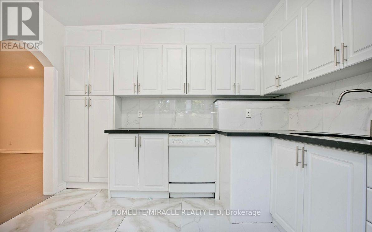 49 Thorncroft Crescent, Ajax, Ontario  L1S 2S1 - Photo 9 - E12751544