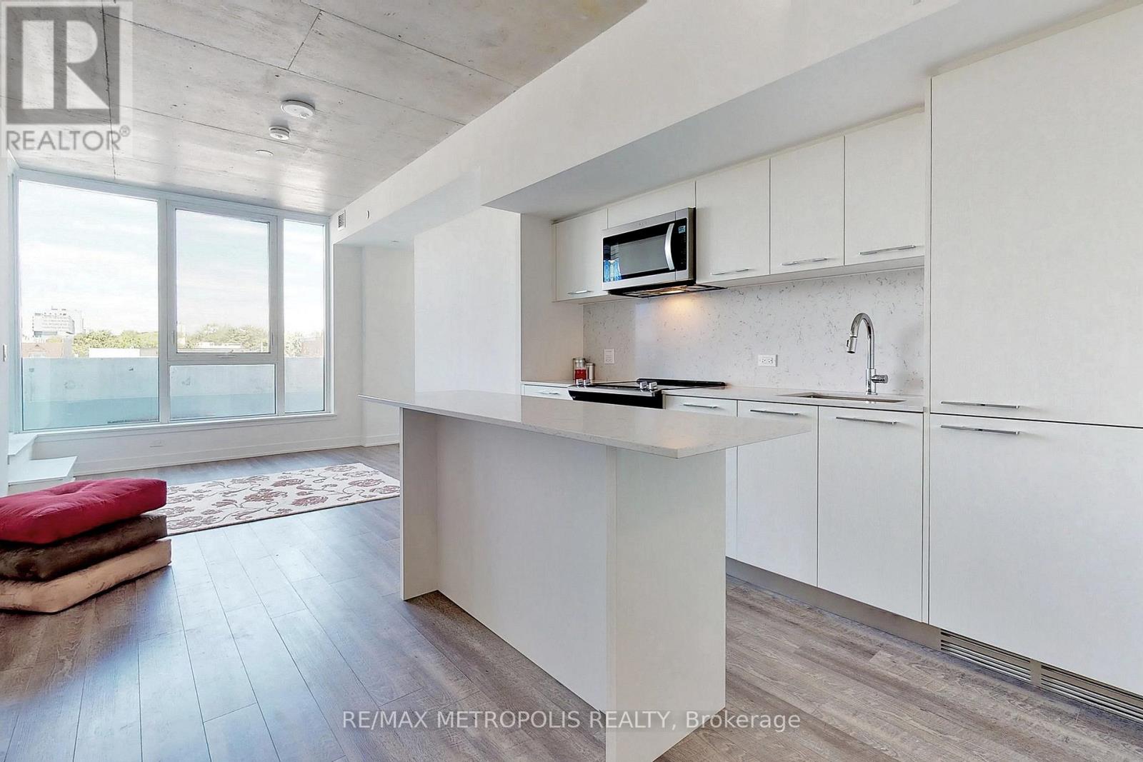 201 - 25 BASEBALL PLACE, Toronto, Ontario