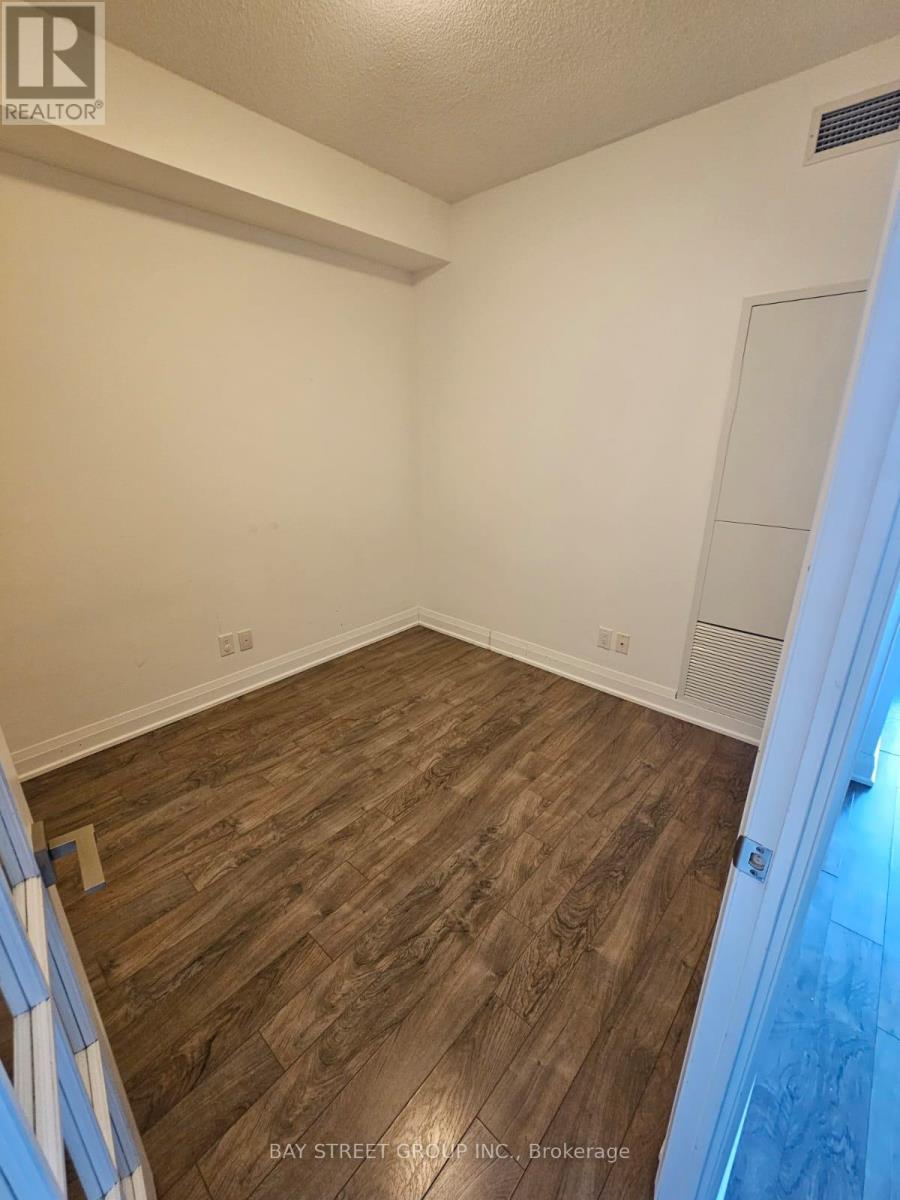 315 - 28 Uptown Drive, Markham, Ontario  L3R 5M8 - Photo 5 - N12751480