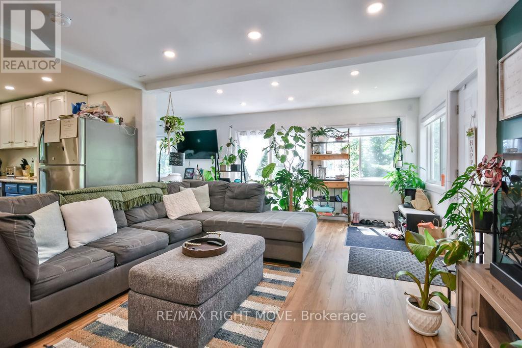 6896 Pentland Lane, Ramara, Ontario  L0K 2B0 - Photo 8 - S12751464