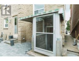 BSMT - 103 SPRING FOREST SQUARE, Toronto, Ontario