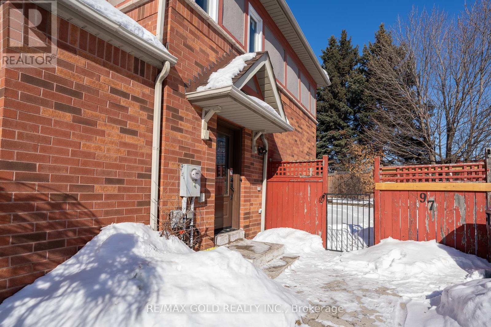 97 Quail Feather Crescent, Brampton, Ontario  L6R 1S1 - Photo 2 - W12751470