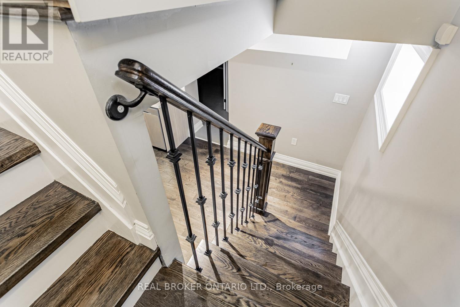 B - 47 Highgate Road, Toronto (Kingsway South), Ontario  M8X 2B4 - Photo 19 - W12751474