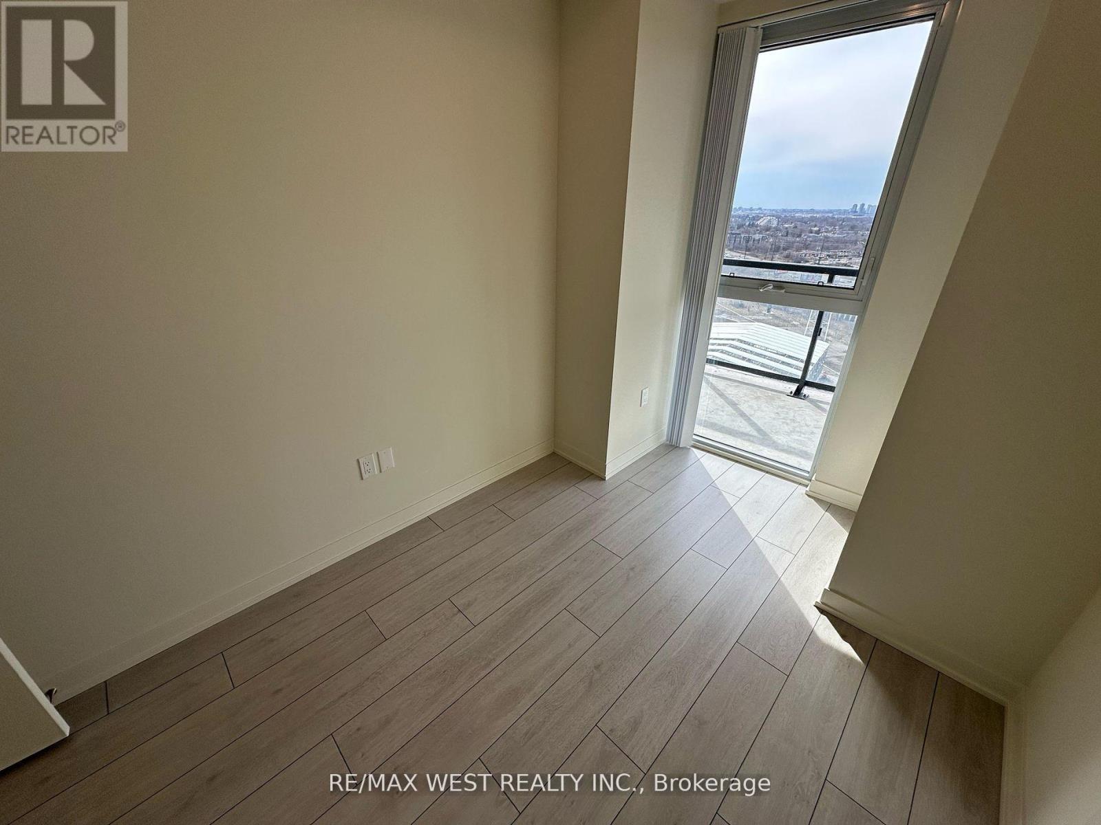 2511 - 38 Annie Craig Drive, Toronto, Ontario  M8V 0A8 - Photo 15 - W12751476