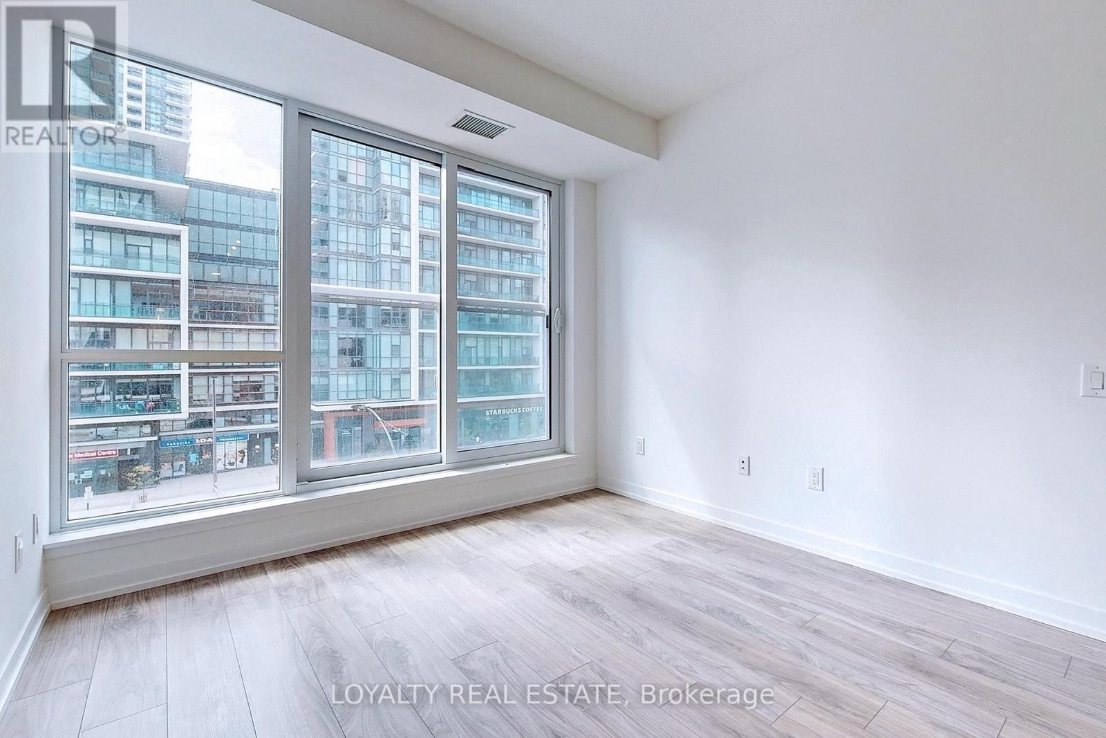 417 - 4065 Confederation Parkway, Mississauga, Ontario  L5B 0L4 - Photo 13 - W12751488