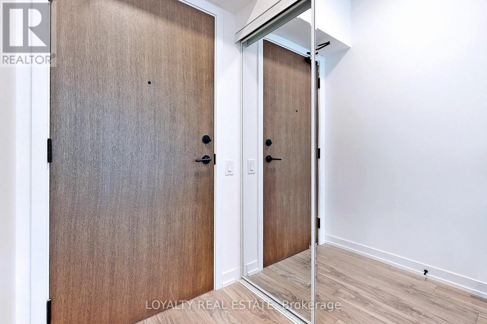 417 - 4065 Confederation Parkway, Mississauga, Ontario  L5B 0L4 - Photo 35 - W12751488