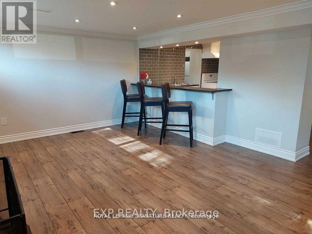 2587 Burslem Road S, Mississauga, Ontario  L5A 2R5 - Photo 11 - W12751500