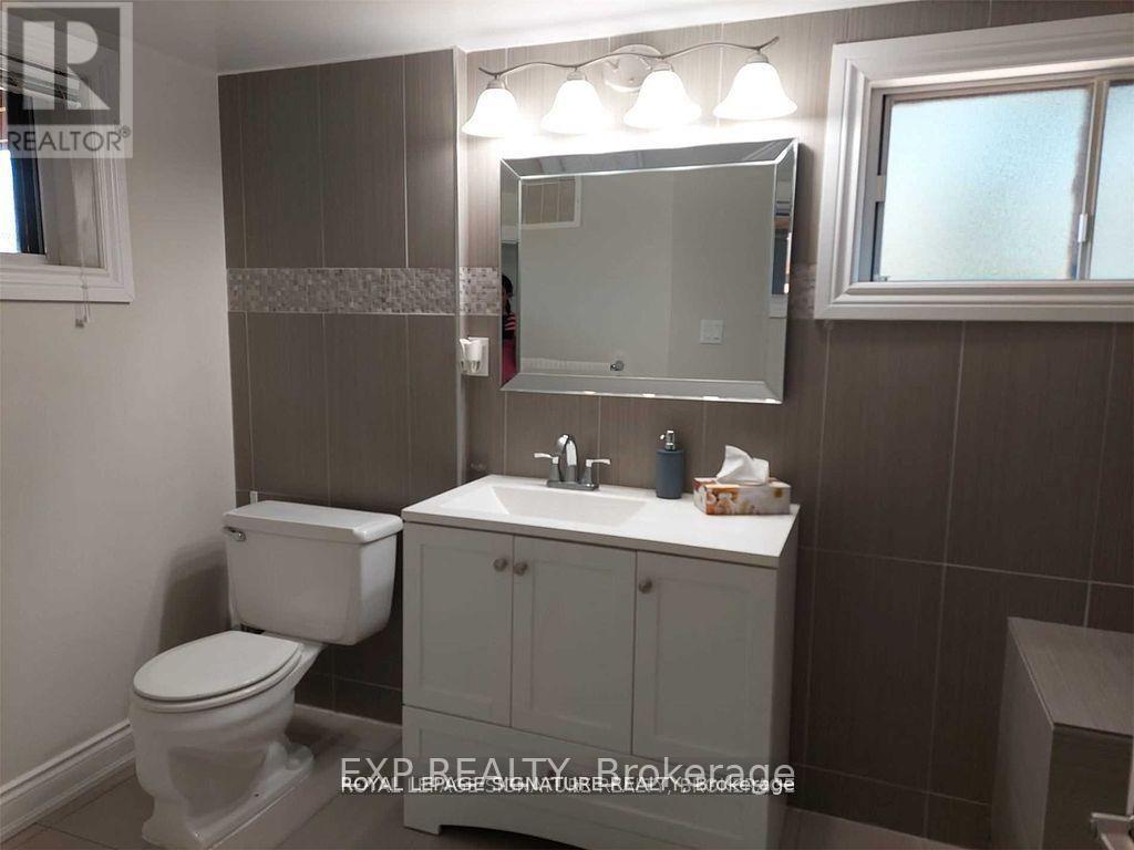 2587 Burslem Road S, Mississauga, Ontario  L5A 2R5 - Photo 5 - W12751500