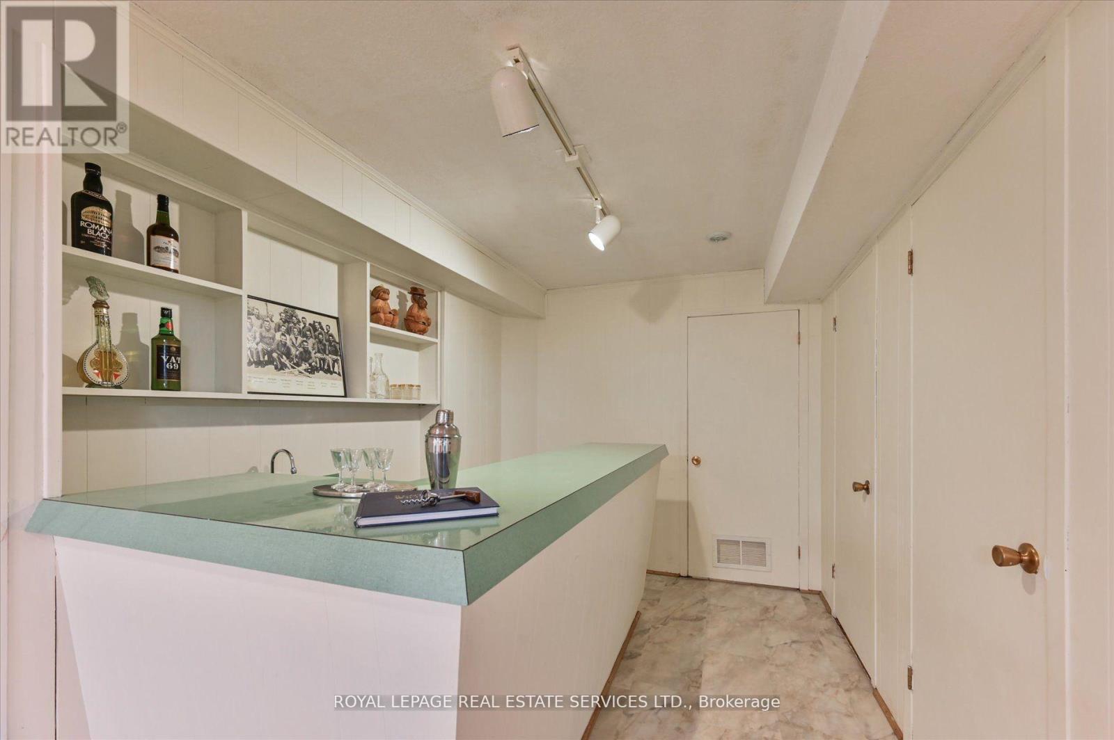 20 Widdicombe Hill, Toronto (Willowridge-Martingrove-Richview), Ontario  M9R 1B3 - Photo 28 - W12751508