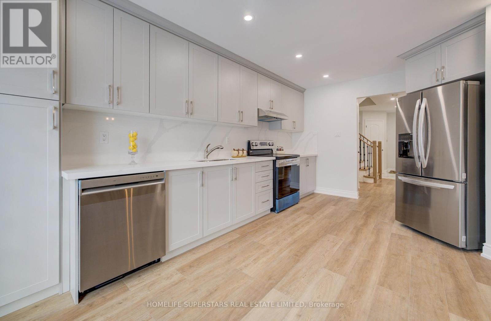 6119 Clover Ridge Crescent, Mississauga, Ontario  L5N 7B2 - Photo 13 - W12751522