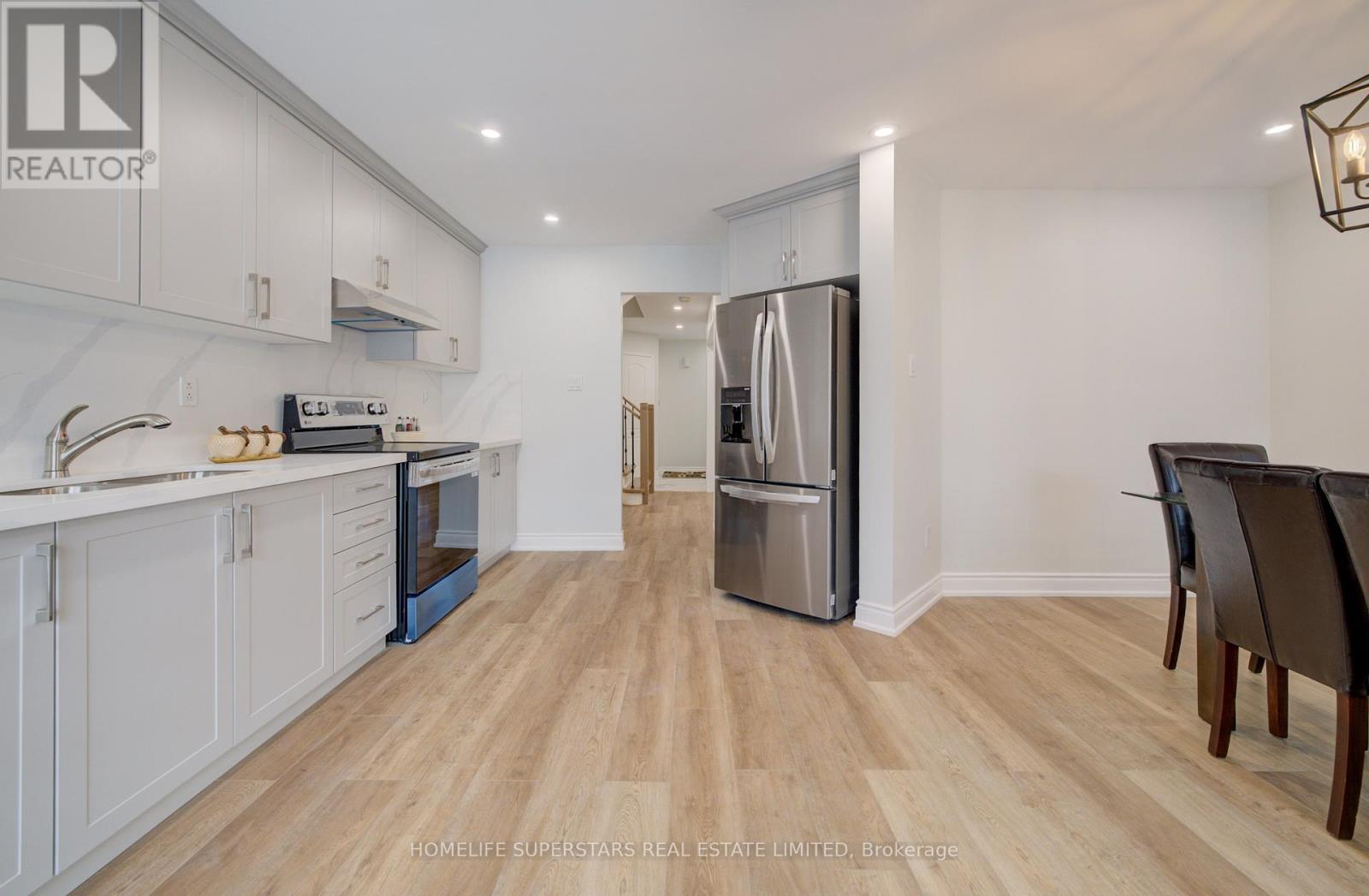 6119 Clover Ridge Crescent, Mississauga, Ontario  L5N 7B2 - Photo 14 - W12751522