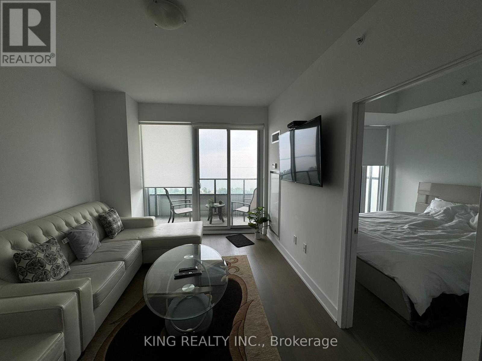 Unknown Address, ,     - Photo 3 - W12751546