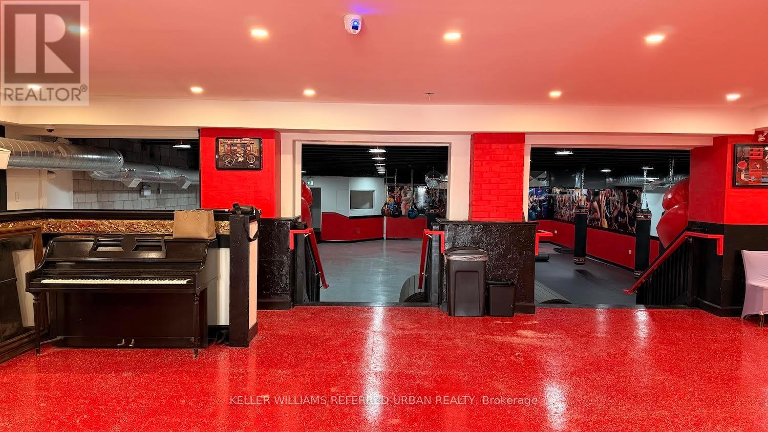 2261 Dundas Street W, Toronto, Ontario  M6R 1X6 - Photo 12 - W12751552