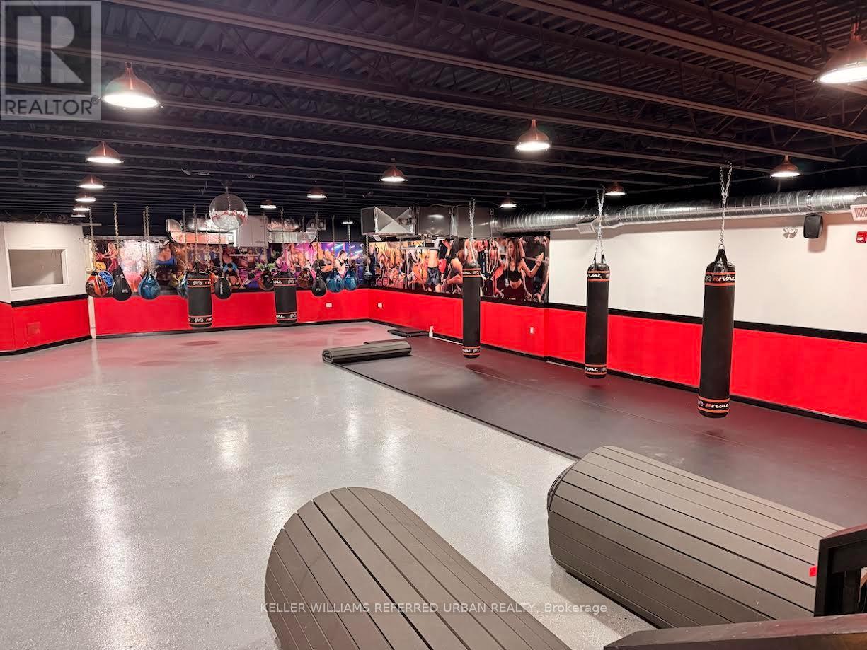 2261 Dundas Street W, Toronto, Ontario  M6R 1X6 - Photo 2 - W12751552