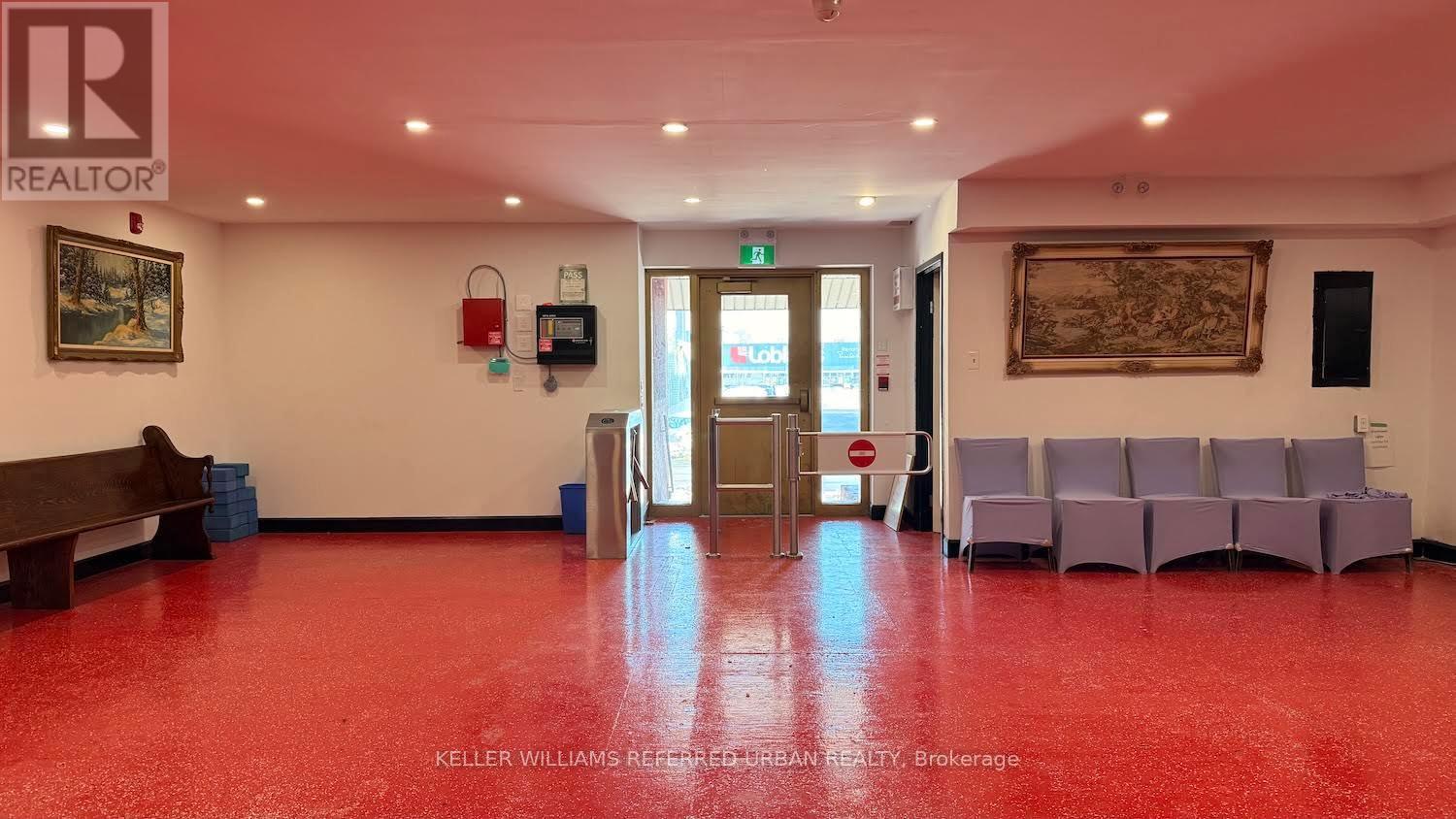 2261 Dundas Street W, Toronto, Ontario  M6R 1X6 - Photo 20 - W12751552