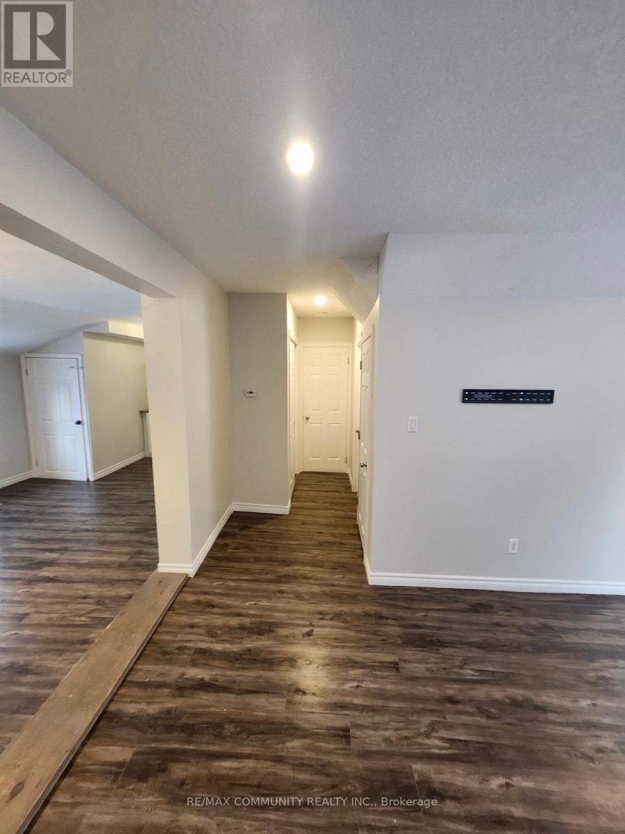 E - 115 Frederick Street, Wellington North, Ontario  N0G 1A0 - Photo 4 - X12751524