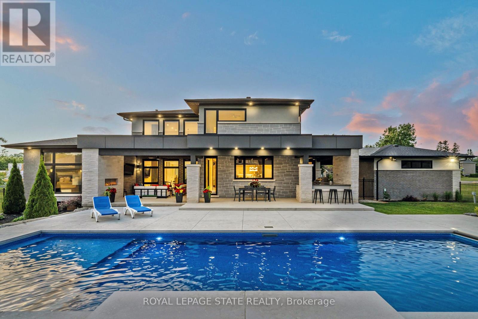 6 Shakespeare Road, Hamilton, Ontario  L9H 7R5 - Photo 4 - X12751554