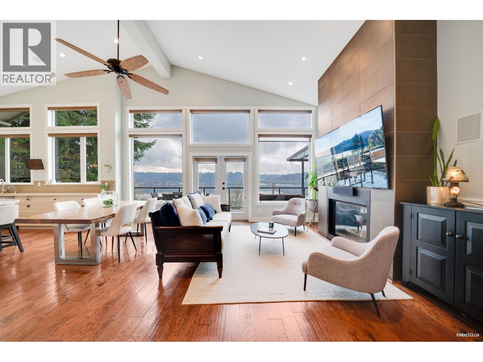 920 Barber Street, Port Moody, British Columbia  V3H 3V4 - Photo 3 - R3085703