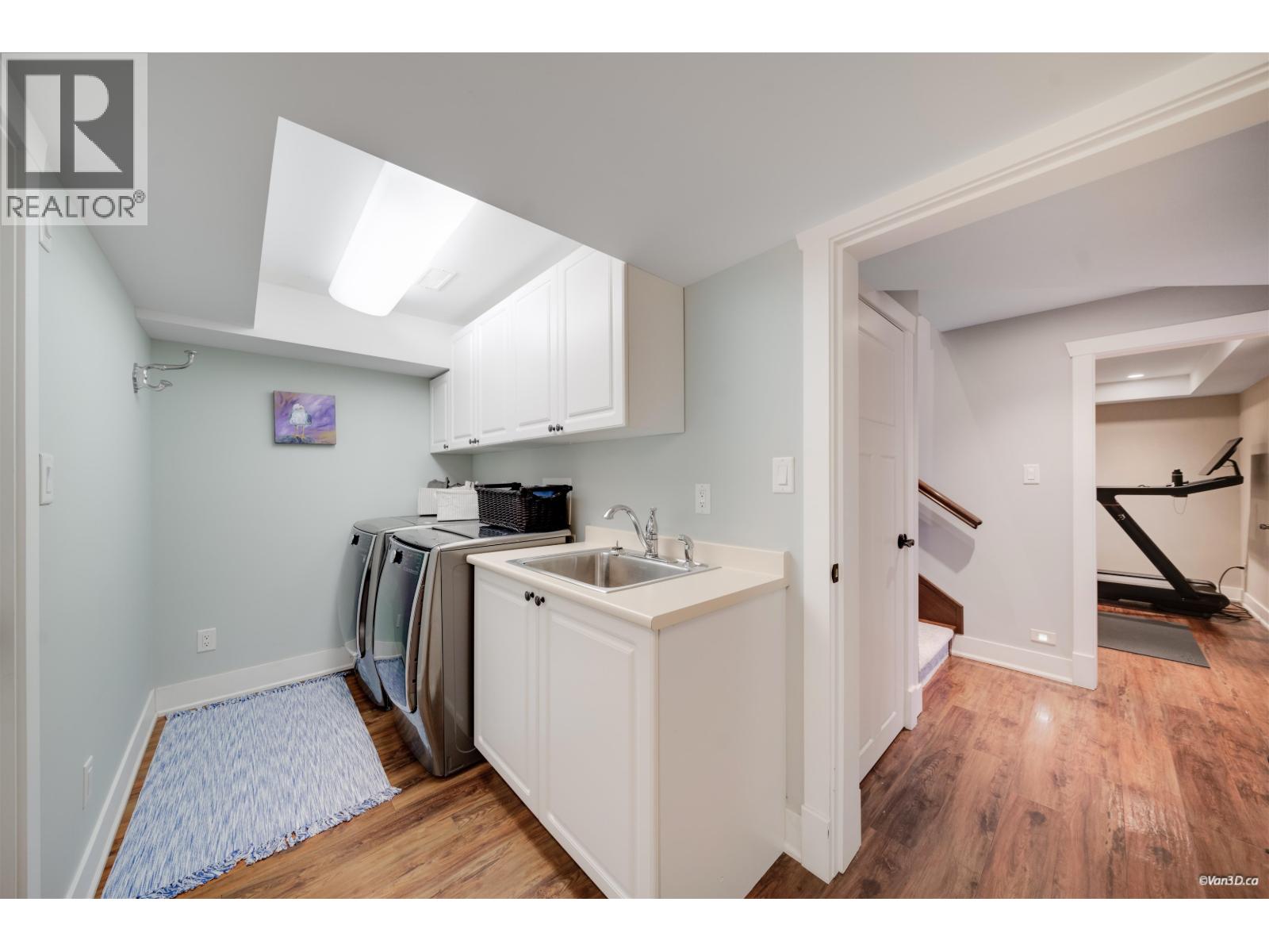 920 Barber Street, Port Moody, British Columbia  V3H 3V4 - Photo 21 - R3085703