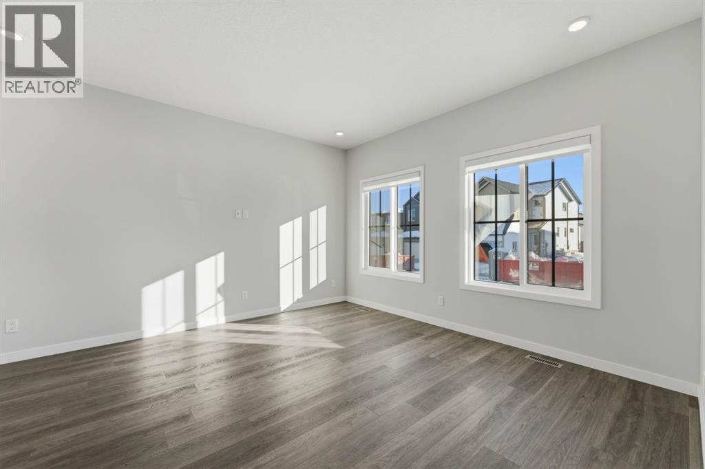 460 Lewiston Landing Ne, Calgary, Alberta  T3P 2H8 - Photo 3 - A2264459